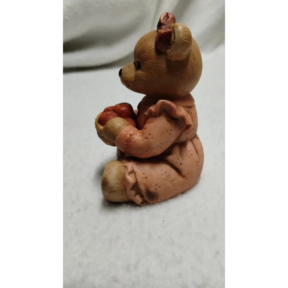VTG Teddy Bear HOMCO Porcelain Figurine Basket‎ Apples #1405 Country Farm Fall